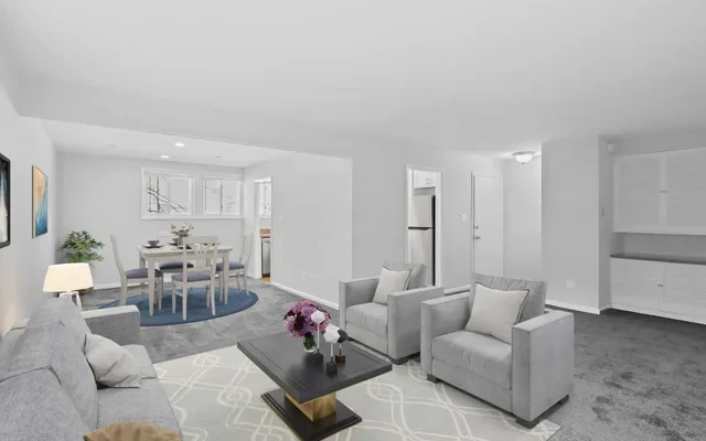 Greenbriar Park Apartment-Interim 4