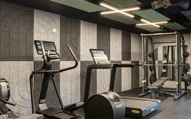 Huxley Studios 4
