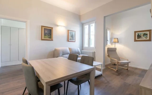 Indipendenza House 1