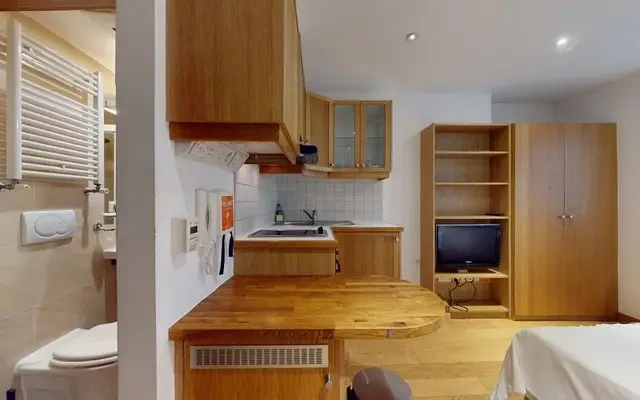Cartwright Gardens 9935# 1
