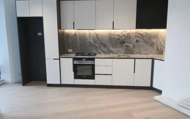 639 Little Lonsdale Street 2