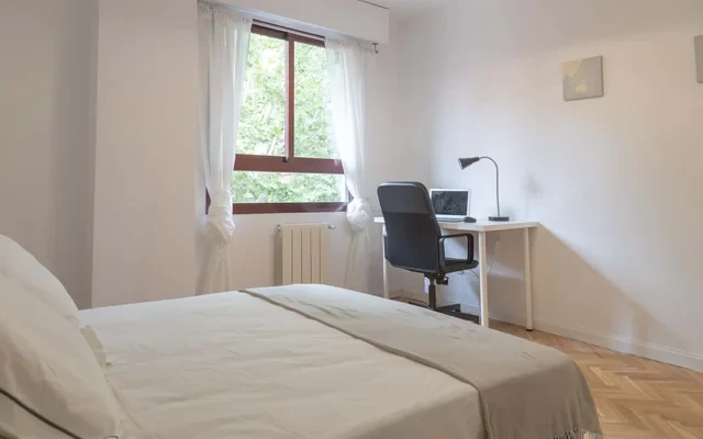 Edificio en la calle Sangarcia (168H5) 1