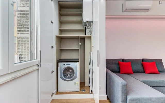 Admirable 1-bedroom apartment near Reboleira train station 3