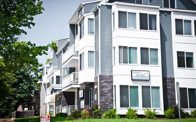 314 E. Clark Street 2