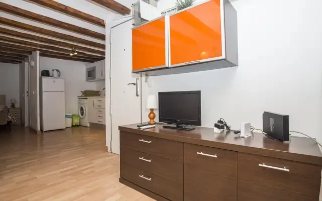 studio in Sant Pere, Santa Caterina i la Ribiera (Ciutat Vella) 3