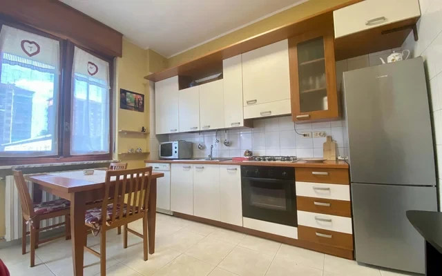 Appartamento in Via Sospello, Torino di 65 m² con 2 camere 4