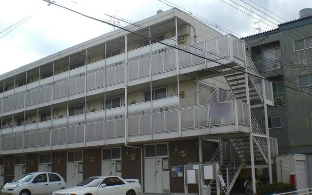 レオパレスフェリーチェ 0