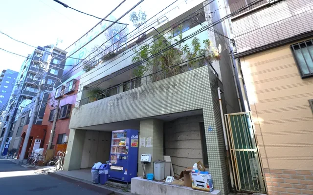 Co-living house R Asakusa 4 0