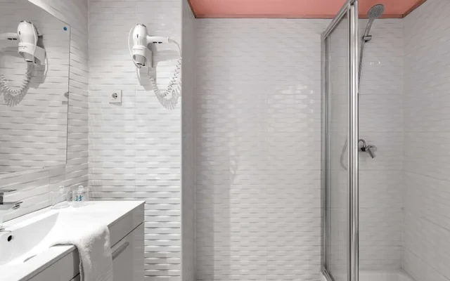 QUIET DELUXE CHUECA DESIGN STUDIO 2