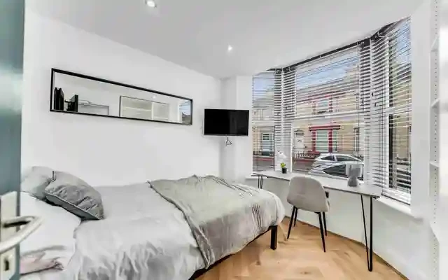 153 Leopold Road L7 8SS 2