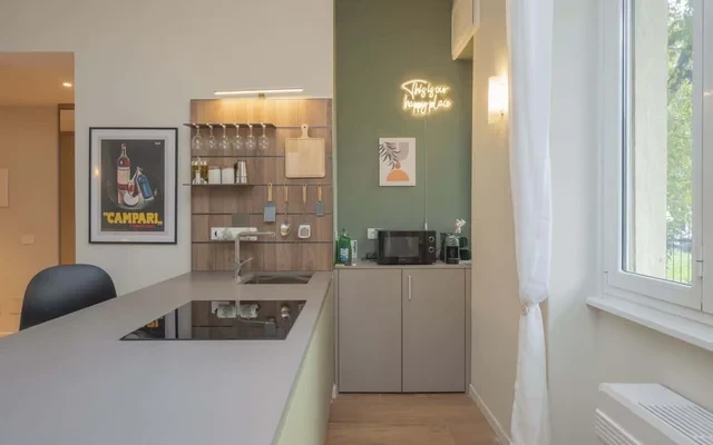 Monolocale in Via Alfonso Capecelatro 81 3