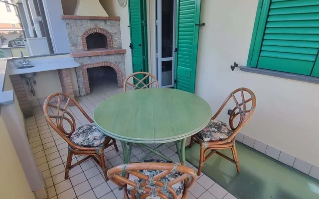 Apartment in Via Venezuela, Camaiore for 180 m² with 3 bedrooms 3