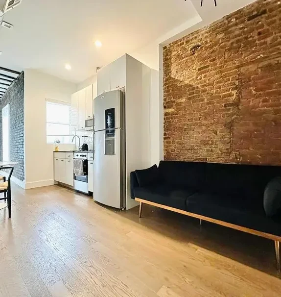 22 Granite Street, New York