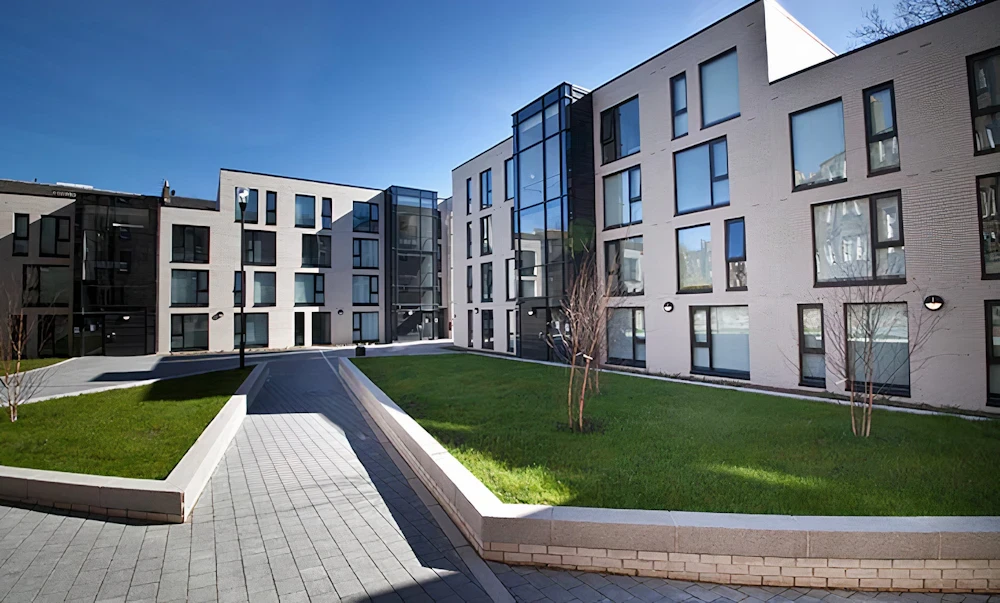 Gateway Apartments