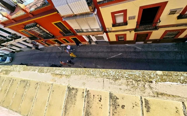 Calle San Luis Sevilla 41003 Spain 4
