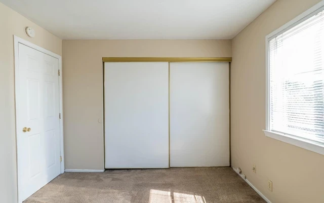 Oakridge Apartments 4