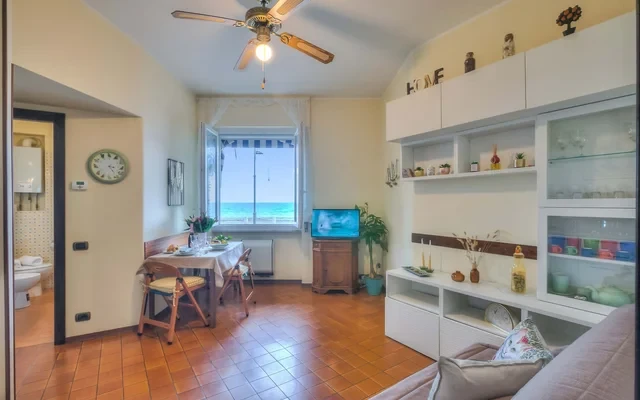 Mer Vivante - Front Beach 2