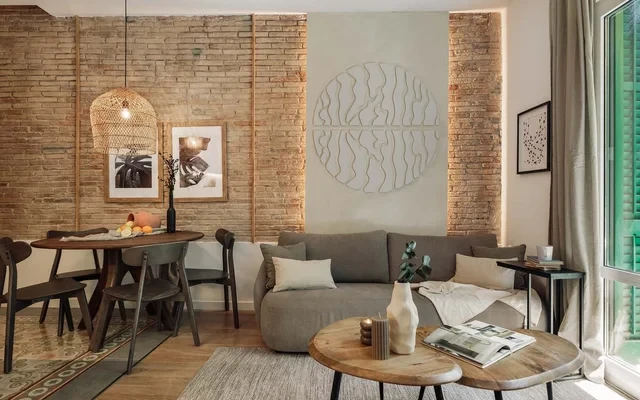 Jure - 2 bedrooms and balcony in Eixample Dreta 0
