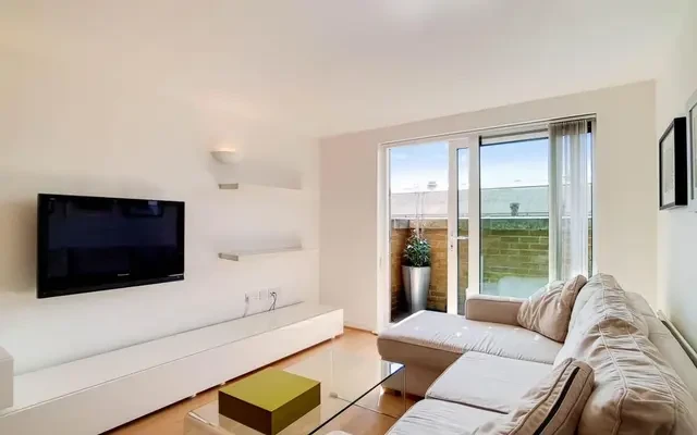 Building 50, Argyll Road, Woolwich, London, SE18 6PP 0