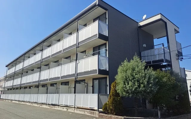 レオパレス花梨 3