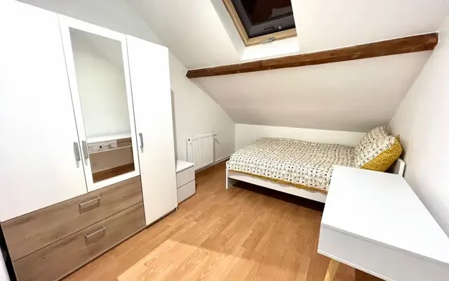 Very nice double bedroom near the Le Chénay train station - Paris student accommodation - Double bedroom