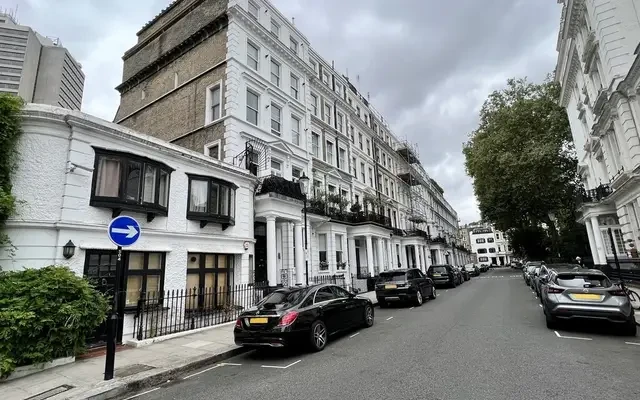 Courtfield Gardens 11727# 1
