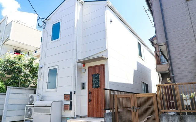 Tokyoβ Nakano 1 0