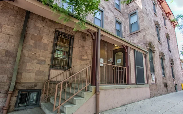 UCA - 4000 Chestnut Street 1