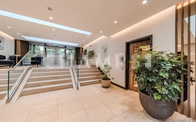 9 Lincoln Apartments, Fountain Park Way, London, W12 7LF 2