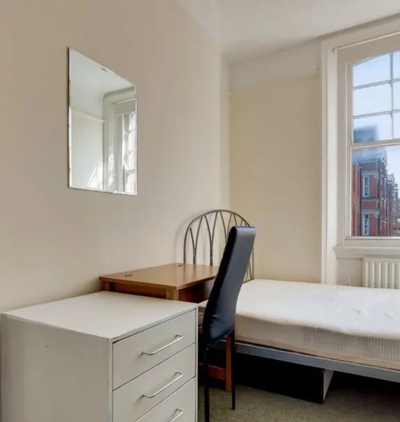 LH-Compton House