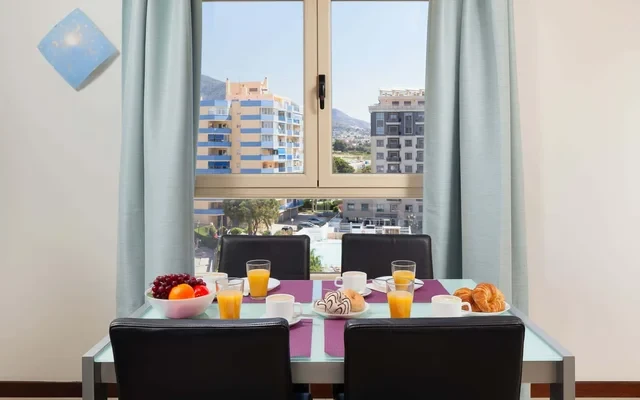 Boliches Mediterraneo Real Tropical by Alfresco Stays 3
