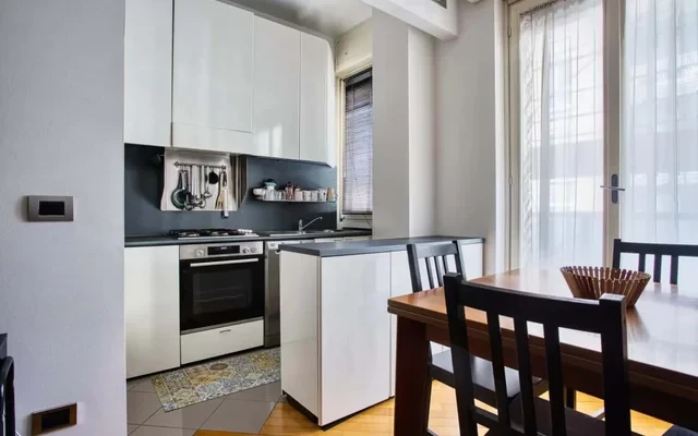 Attractive 2-bed flat near CityLife 0