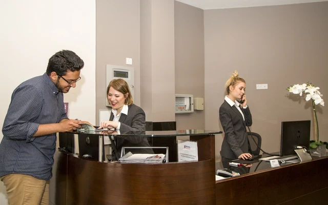 Britannia Study Hotel – Brighton 1