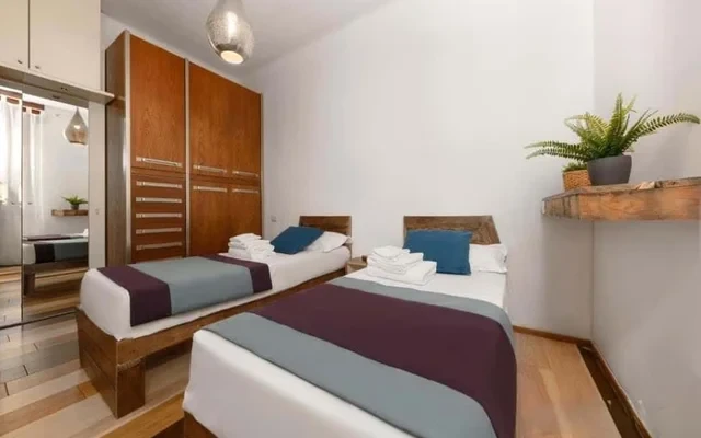 Apartment in Via Veglia, Milano for 90 m² with 2 bedrooms 3
