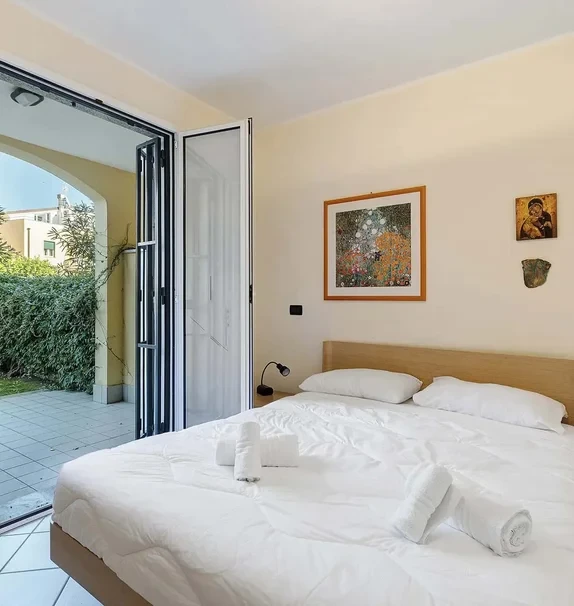 Apartment in Via Aurelia, Loano for 80 m² with 2 bedrooms
