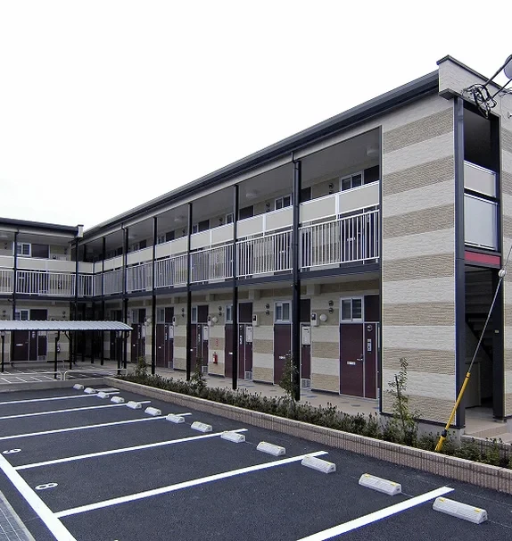 レオパレス小和田