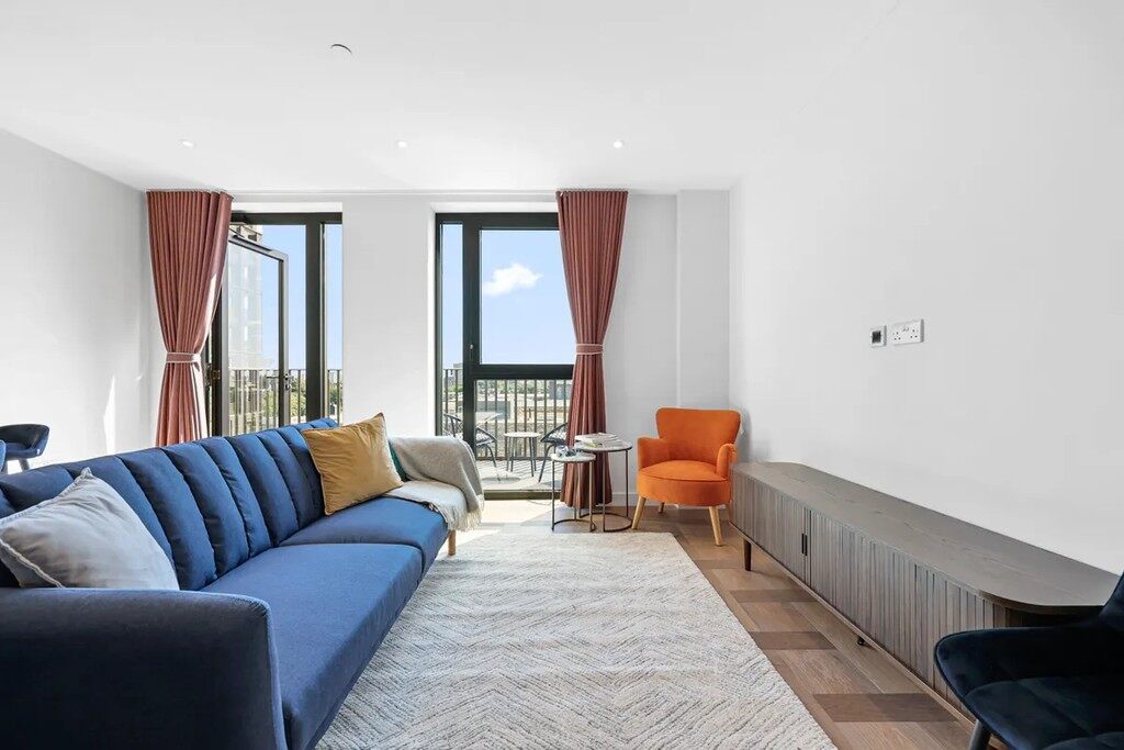 LH-Saffron Wharf