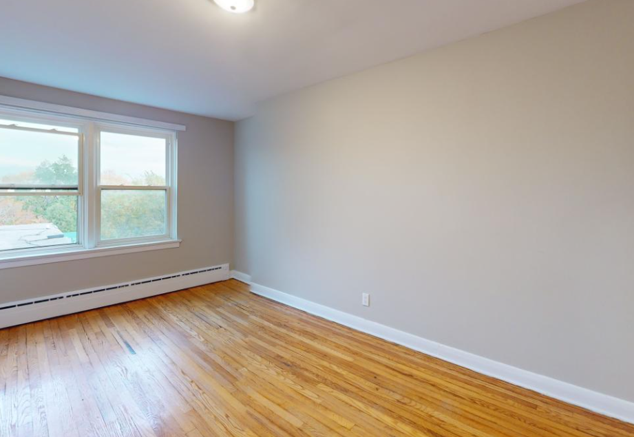 240 Stewart Street 3