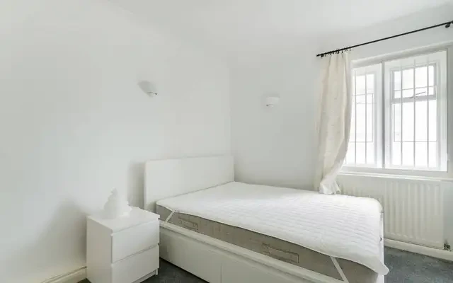 LH-Queen's Gate Terrace 2