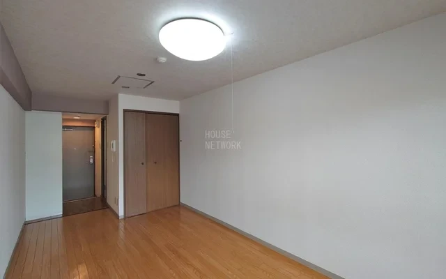 Lindenbaum Room 206 1