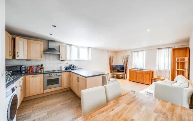 LH-Jubilee Building 0