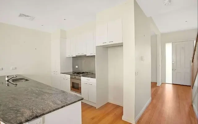 2A Nimmo Street, Middle Park 1