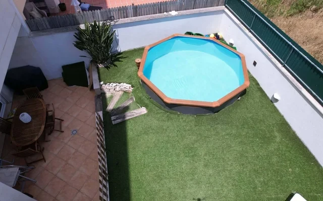 2-bedroom apartment with private pool and terrace in Parede (coast of Lisbon) 2