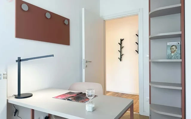 Room in Via Giuseppe Compagnoni, Ferrara for 172 m² with 9 bedrooms 1