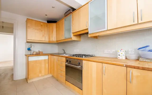 Stratford Road, Kensington, W8 2
