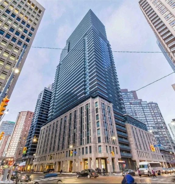 The Britt Condos(955 Bay)