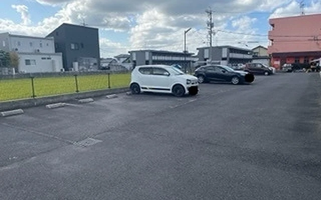 レオパレスわかば 3