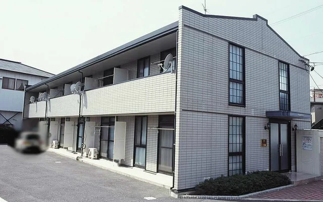 レオパレス鏡島 0