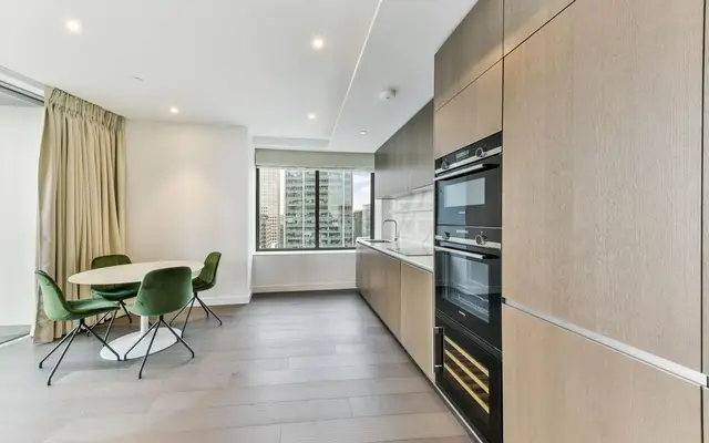 10 Park Drive, Canary Wharf, London, E14 9GD 3