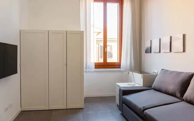 Loft Appena Ristrutturato - Stazione Centrale 2